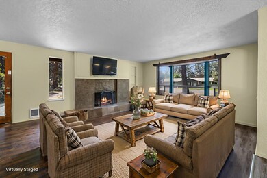 21024 Denning Dr, Bend, OR 97702 - photo 7