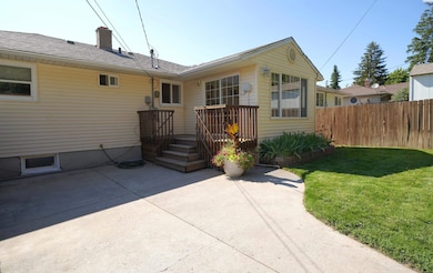 1010 NW Clifford St, Pullman, WA 99163 - photo 3