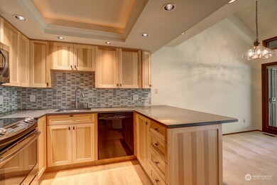 8419 Main St unit 4E, Edmonds, WA 98026 - photo 4