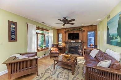 322 E Elm St, Lombard, IL 60148 - photo 6