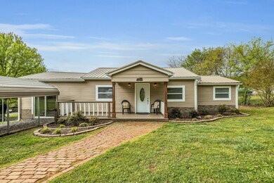 104 Poplar St, Rossville, GA 30741 - photo 2