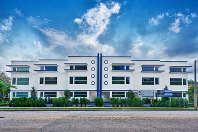 1206-LAKE-AVE-020