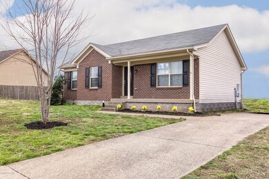 211 Gentry Crossings Blvd, Mount Washington, KY 40047 - photo 4