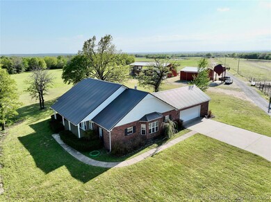 Nice metal roof only 3 yrs old