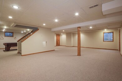 1921 Slippery Rock Rd, Naperville, IL 60565 - photo 3