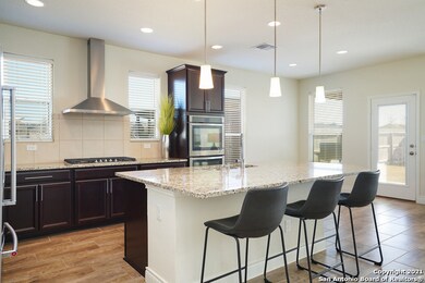 10110 Cactus Hills, San Antonio, TX 78254 - photo 6