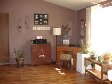 Living Room<|><|>