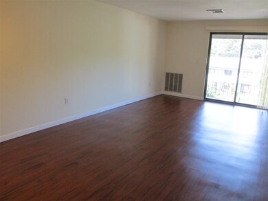 1534 Blackstone Dr unit 34, Nashua, NH 03063 - photo 4