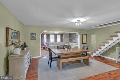 26 Apricot Ln, Levittown, PA 19055 - photo 7