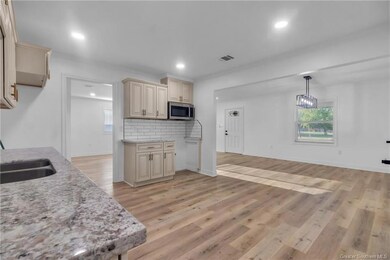 1016 Cherryhill St, Lake Charles, LA 70607 - photo 6