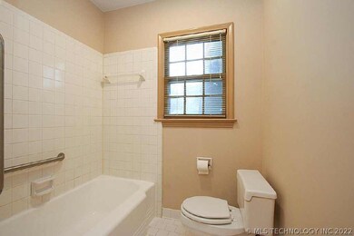 917 E 36th Place, Tulsa, OK 74105 - photo 7