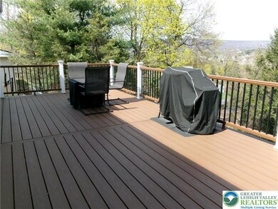 7237 Kingstead Dr, Slatington, PA 18080 - photo 7