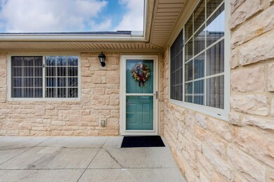 646FoxRun-Exterior-10