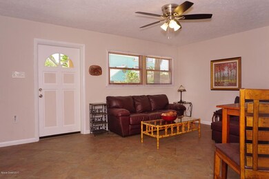 317 Winslow Cir-40