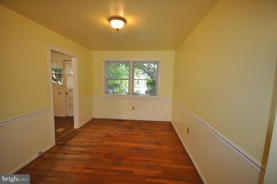 1147 Pelham Wood Rd, Parkville, MD 21234 - photo 6