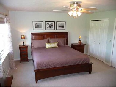 Master Bedroom Master Bedroom is spacious & offers
