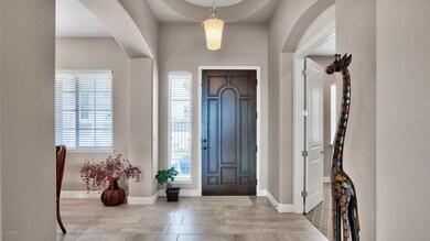 Entry/Foyer