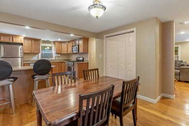 7 Ernest Ave, Saugus, MA 01906 - photo 6