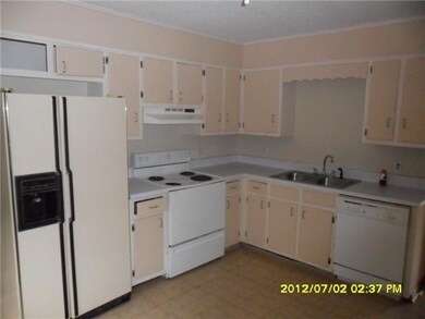 1520 Parker Ave, Shelbyville, TN 37160 - photo 2