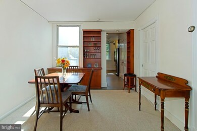 2528 I St NW, Washington, DC 20037 - photo 7