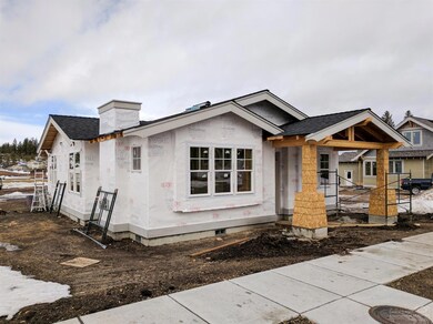 1739 NW Fields St, Bend, OR 97703 - photo 2