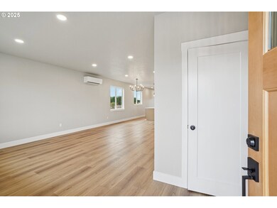 312 Eminence Ave, Winlock, WA 98596 - photo 5