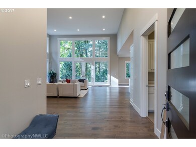 Entrance/Foyer