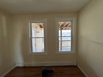 110 Branch St unit 7, Lowell, MA 01851 - photo 4