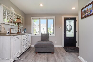 379 Shirley Ave, Staten Island, NY 10312 - photo 5