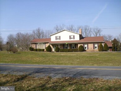 11537 Grant Shook Rd, Greencastle, PA 17225 - photo 6