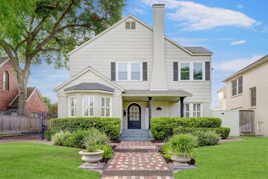 1748 Kipling St, Houston, TX 77098 - photo 2