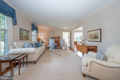 681 Fernfield Cir, Wayne, PA 19087 - photo 6