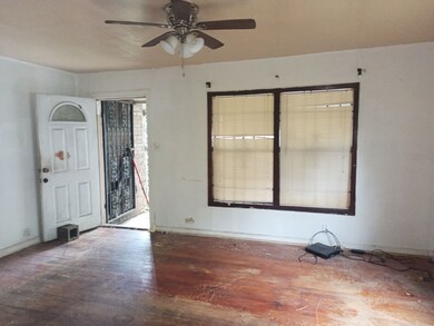 7908 Allwood St, Houston, TX 77016 - photo 2