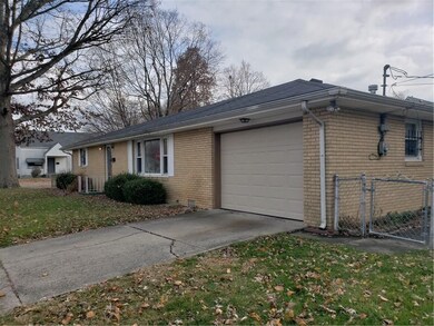 1905 W 16th St, Anderson, IN 46016 - photo 2