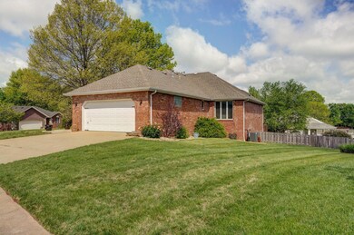 707 W Bentwater Dr, Nixa, MO 65714 - photo 4
