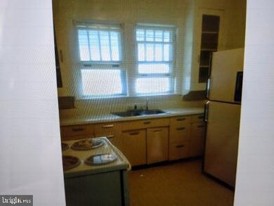 322 E Elma Ave, Laurel Springs, NJ 08021 - photo 4