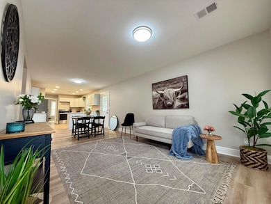 287 E Walton Ave, Muskegon, MI 49442 - photo 5