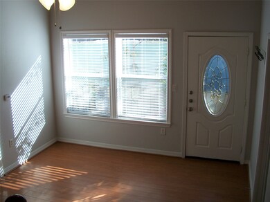 908 Enid St unit 1, Houston, TX 77009 - photo 7