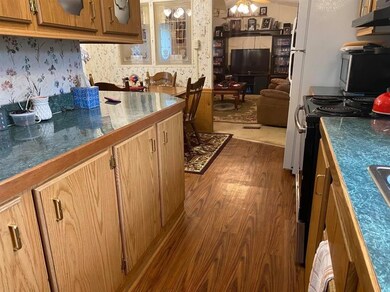 525 River St unit 1, Castleton, VT 05735 - photo 3