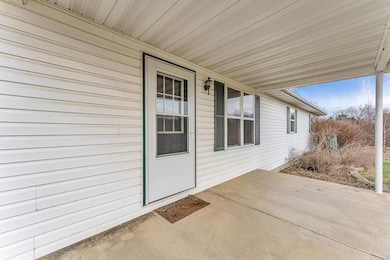 354 Honeysuckle Rd, Marshfield, MO 65706 - photo 6