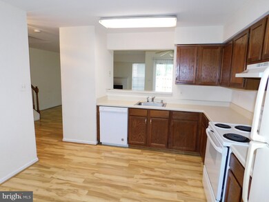 104 Wind Ridge Dr, Stafford, VA 22554 - photo 4