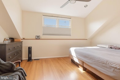 514 Randolph Ct unit C, Philadelphia, PA 19147 - photo 5