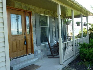 307 Spyglass Hill Rd, Bath, PA 18014 - photo 3