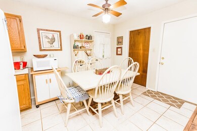 211 Tillman St, Lufkin, TX 75901 - photo 3