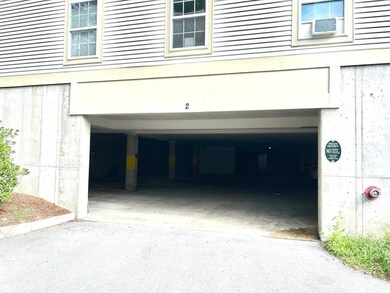 325 Hildred Dr unit 325, Burlington, VT 05401 - photo 7