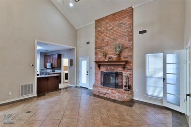 4900 Meadow Dr, Abilene, TX 79606 - photo 5