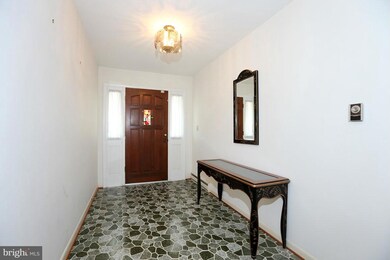 13115 Prices Distillery Rd, Clarksburg, MD 20871 - photo 3