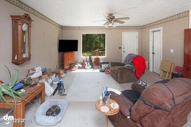 05-Living Room_DMD_7617