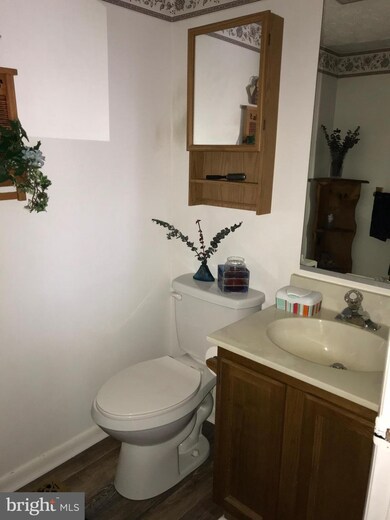 827 Olive Branch Ct, Edgewood, MD 21040 - photo 6