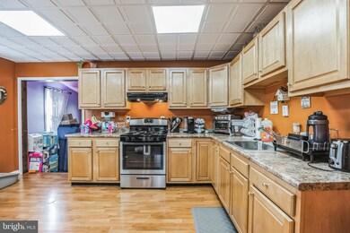 4458 Salmon St, Philadelphia, PA 19137 - photo 6